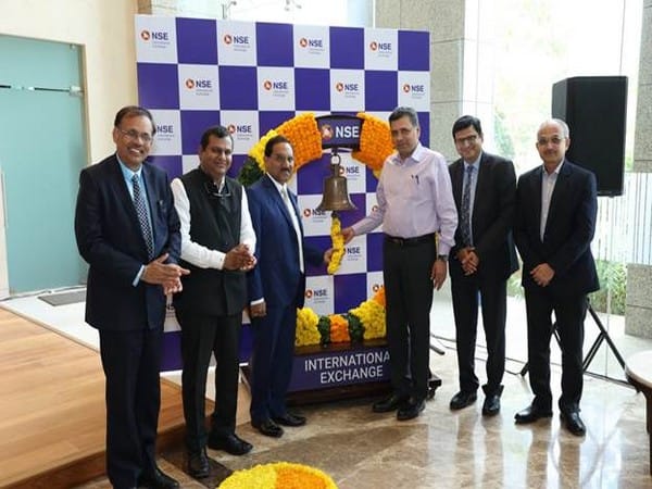 REC lists green bonds of USD 750 mn at GIFT IFSC stock exchanges