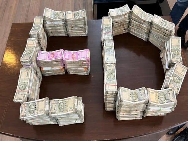 ED searches 21 locations of private entity in Delhi, Gurugram; recovers Rs 1.01 crore