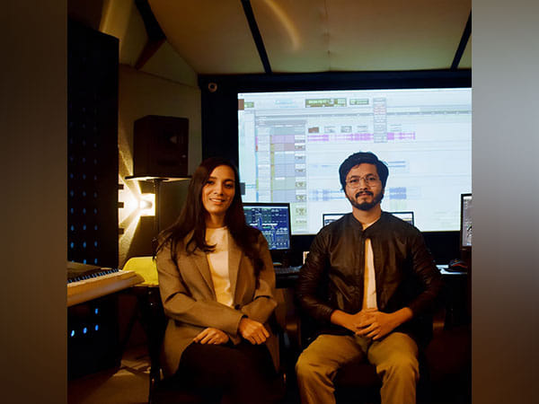 Musicians Ikshwaku Deopathak & Neha Sadhale produce trio musical divine series