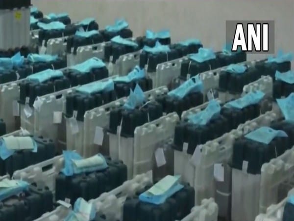 Karnataka poll results: Early trends show Congress leading on 25 seats, BJP on 12