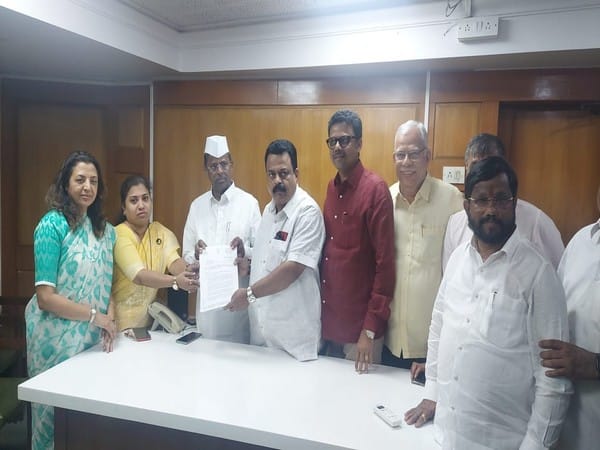 Maharashtra: Shiv Sena (UBT) leaders meet deputy Speaker, demand disqualification of 16 MLAs