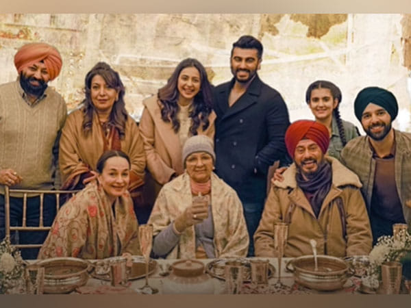 Arjun Kapoor celebrates 2 years of  'Sardar Ka Grandson' 