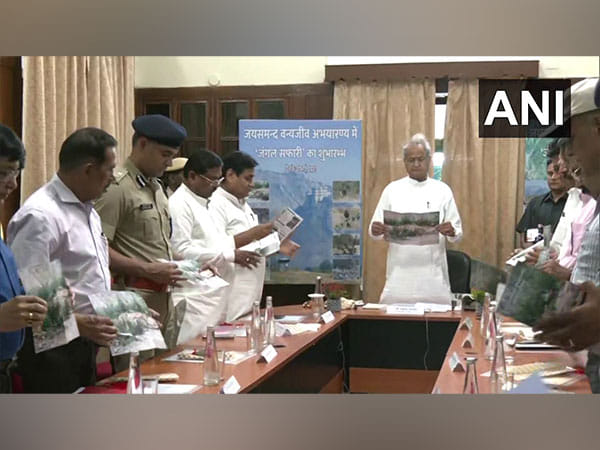 Rajasthan: CM Ashok Gehlot inaugurates 'Jungle Safari' at Jaisamand Wildlife Sanctuary 