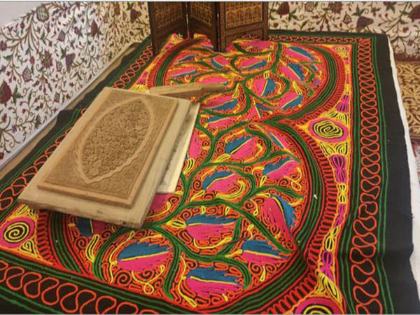 Unveiling the artistic tapestry of Kashmir- G20 delegates enthralled by handicrafts