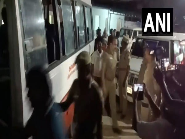 TN: Ten including 2 DMK councillors arrested for Preventing IT Officials from doing their duty