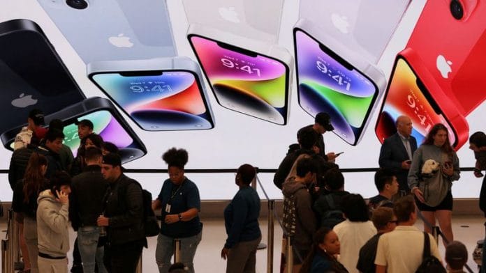 Customers queue at the Apple Fifth Avenue store for the release of the Apple iPhone 14 range in Manhattan, New York City | File Photo: Reuters