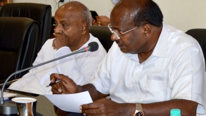 JD(S) Supremo HD Deve Gowda with former CM HD Kumaraswamy | Photo: ANI
