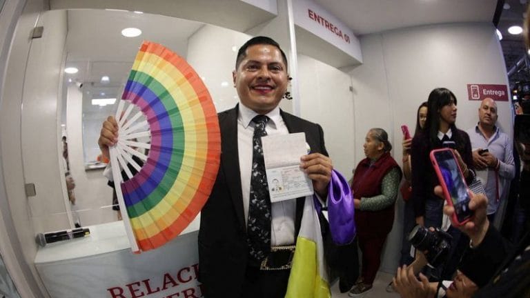 New passport policy allows non-binary Mexicans avoid checking male or female box