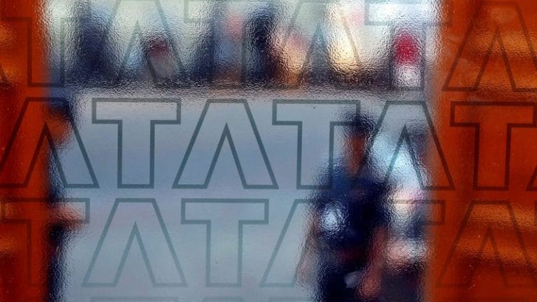 TCS receives over Rs 150 billion contract from BSNL to deploy 4G network across India