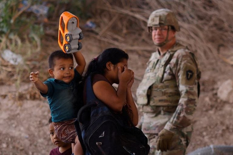 Migrant crossings drop at U.S.-Mexico border after Title 42 expiry ...