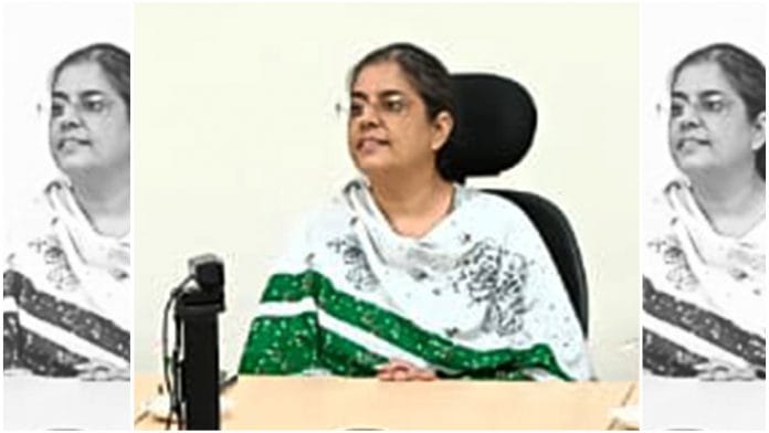 File photo of IAS Ravneet Kaur | Twitter @dprosbsnagar