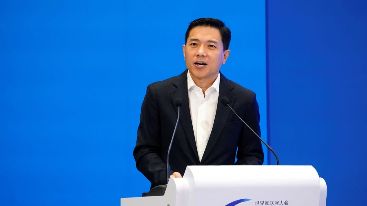 Baidu will 'very soon' officially launch generative AI model, says CEO ...