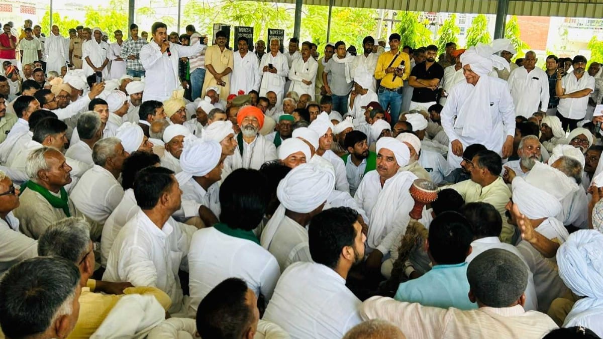 Sarv Khap Mahapanchayat held at chabutara of Meham Chaubisi Sunday | By special arrangement