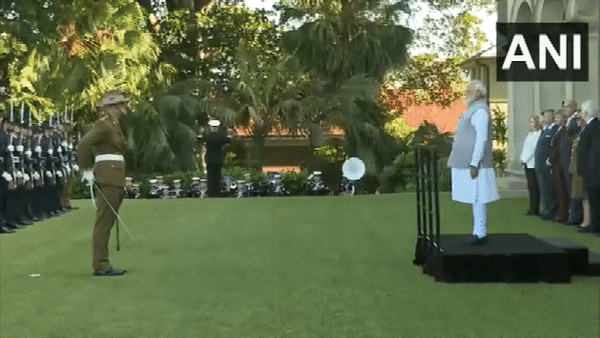 PM Modi accorded Ceremonial Guard of Honour at Admiralty House in Sydney