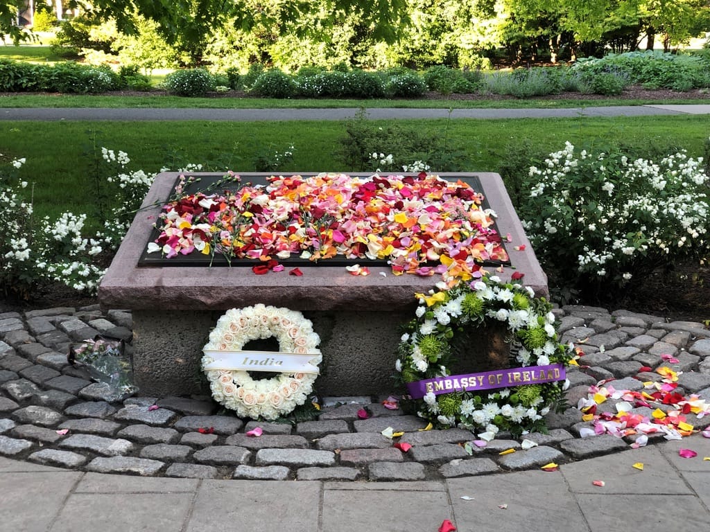 Embassy of Ireland pays respect to Air India bombing victims | Susheel Gupta/Air India Victims Association