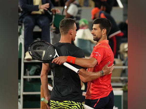 French Open: Novak Djokovic reaches 3rd round after win over Fucsovics