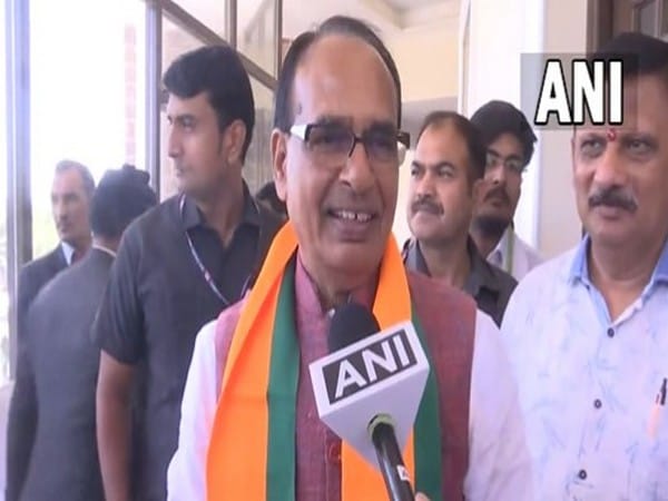 MP CM Chouhan extends greetings on Bhopal Gaurav Diwas; announces govt holiday on June 1 from next year