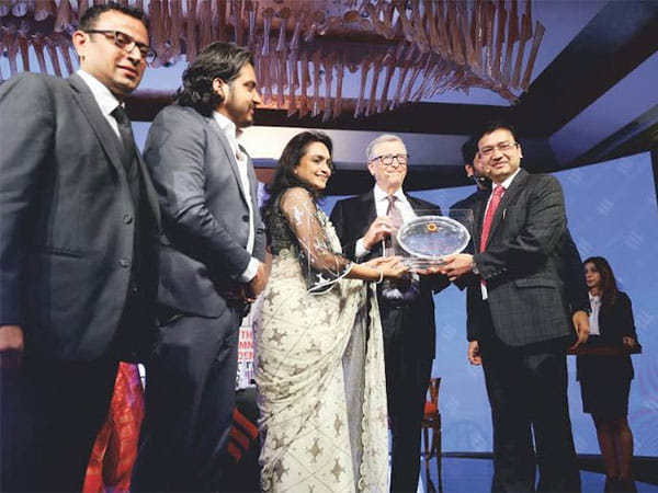 GL Bajaj Earns Acclaim from Bill Gates for Promoting Entrepreneurship among its Students