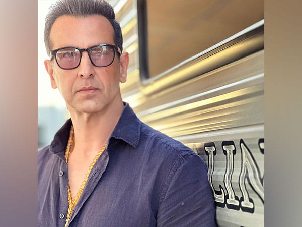  Ronit Roy shares interesting details about his 'Bloody Daddy' character
