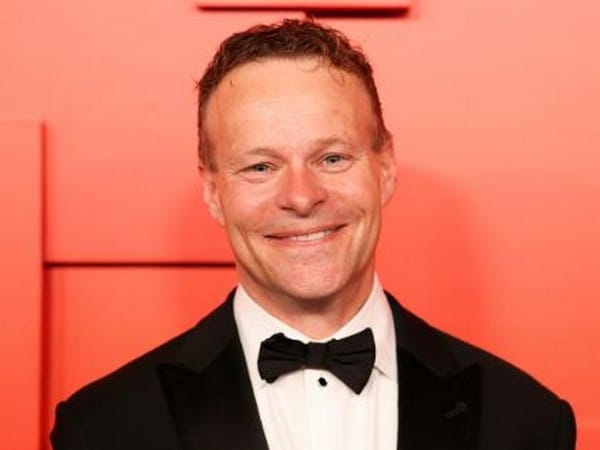 Chris Licht steps down as CNN CEO