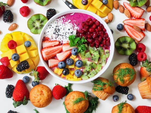 Colorful fresh foods improve athletes' eyesight: Study
