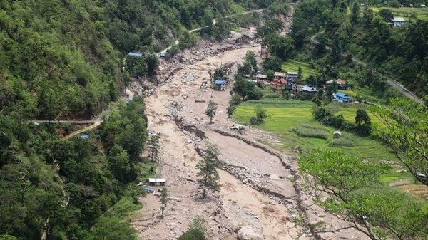 Study Finds Most Nepal Landslides Near Earlier Sites