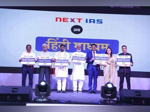 NEXT IAS launches Hindi Medium at spectacular grand felicitation ceremony of UPSC CSE 2022 toppers