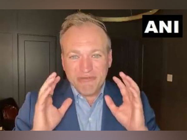 'Obama should spend his energy complimenting than criticizing,' Johnnie Moore on India under PM Modi