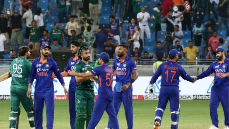 Pakistani cricket fans in Narendra Modi Stadium is what ‘Akhand Bharat’ should look like