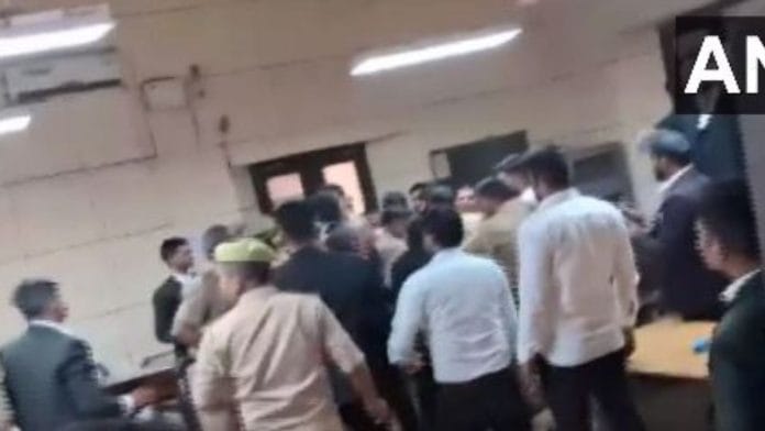 Screenshot of a video that has surfaced on social media showing gangster Sanjeev Jeeva being shot outside the Lucknow Civil Court | ANI