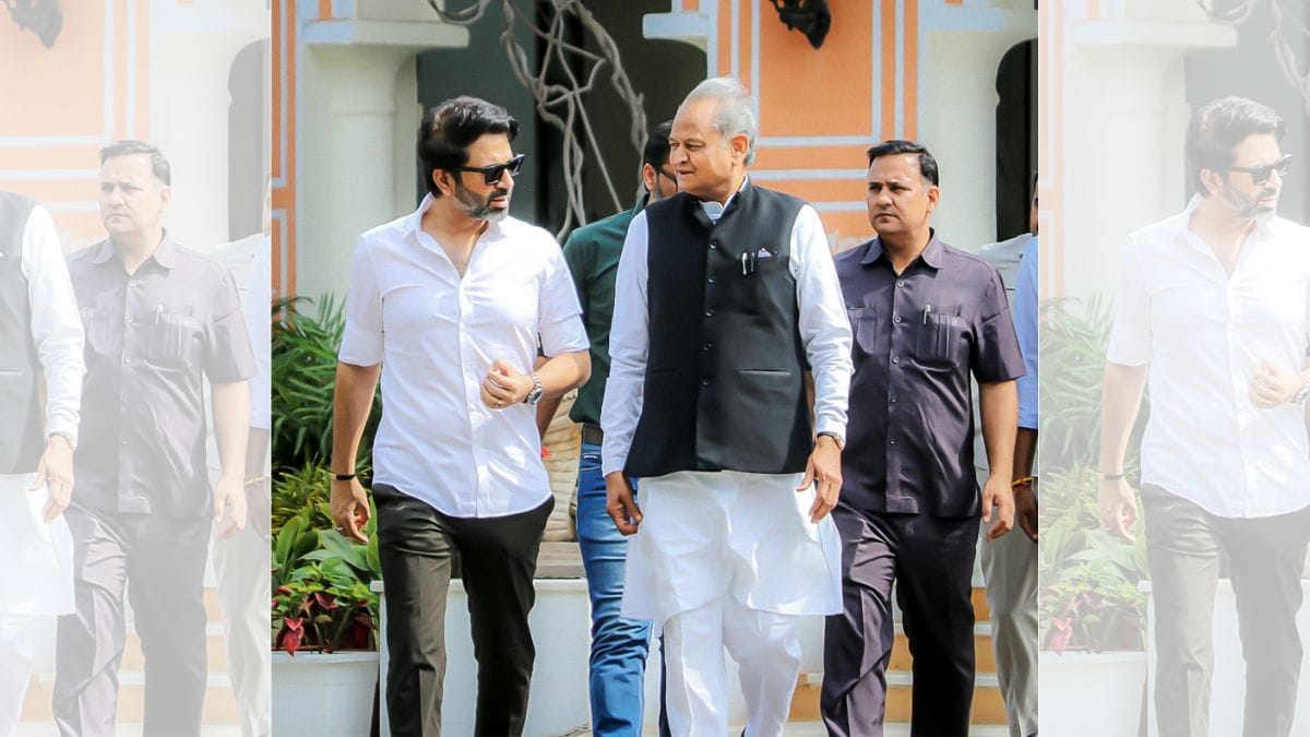 DesignBoxed founder Naresh Arora with Rajasthan CM Ashok Gehlot | Photo by special arrangement