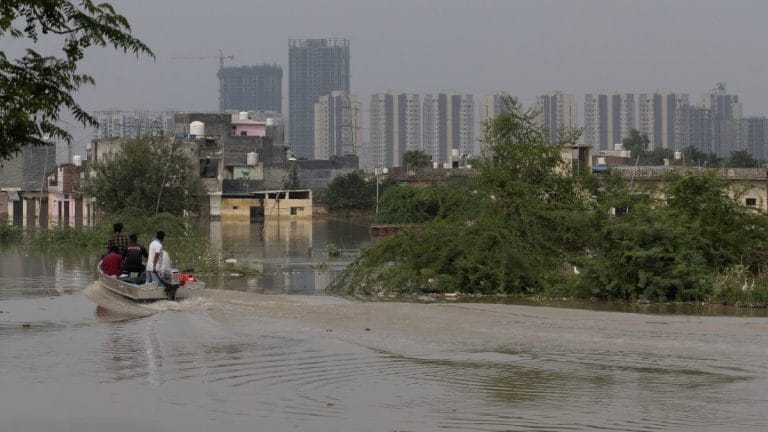Residents living near Yamuna return home as water level recede