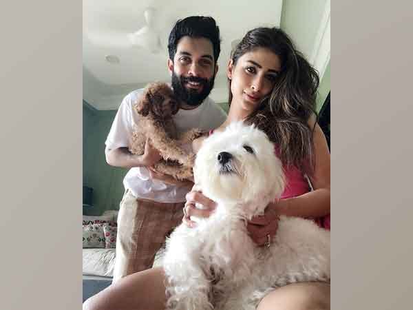 Mouni Roy shares glimpses of her 'Sunday x' with husband Suraj Nambiar