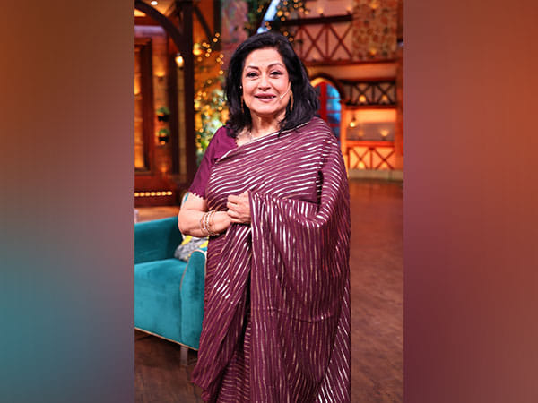 Moushumi Chatterjee recalls shooting for 'Rimjhim Gire Saawan' with Big B