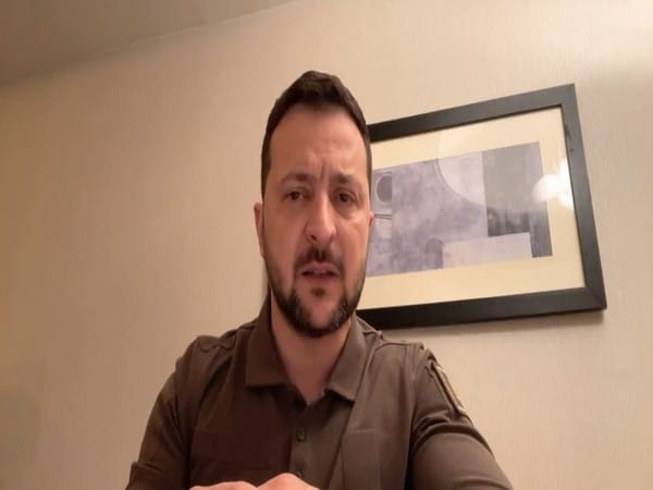 Ukrainian President says he's afraid to lose bipartisan support from US