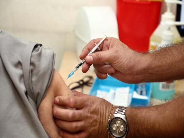 Israeli study finds long-term COVID affects ethnic groups differently