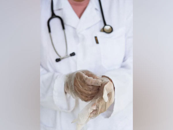 Tumour growth can be prevented by removing excess chromosomes from cancer cells: Study