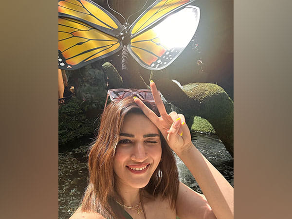 Kriti Sanon posts 'memorable' pictures from her Las Vegas trip