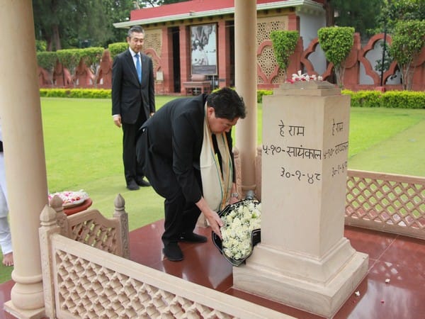 Japanese Foreign Minister Yoshimasa Hayashi visits Gandhi Smriti