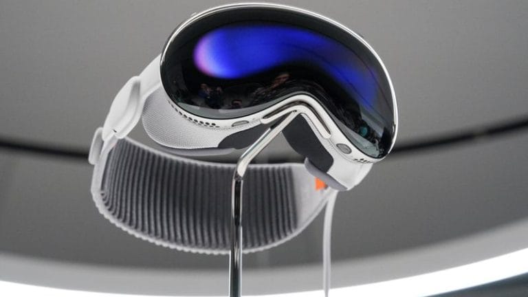 Apple forced to make major cuts to production for Vision Pro, reports Financial Times