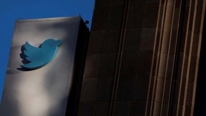 Twitter corporate headquarters building is seen in downtown San Francisco, California, U.S. November 21, 2022. REUTERS/Carlos Barria/File Photo