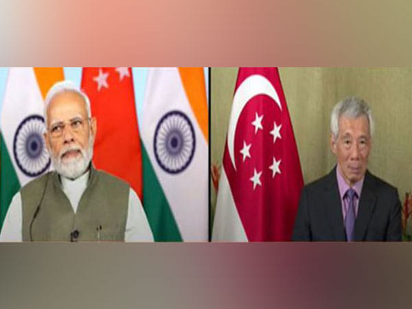 President Murmu, PM Modi send felicitations on Singapore's National Day 