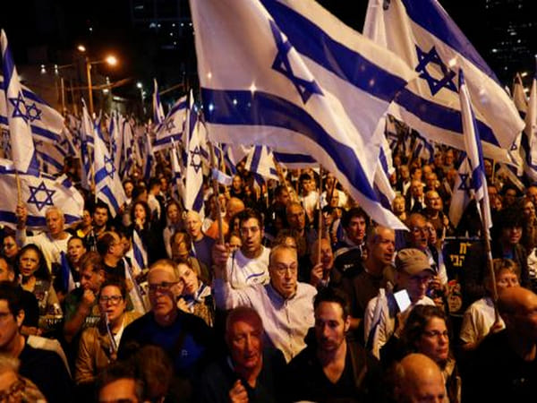 Israel: Thousands take to street against Netanyahu’s judicial overhaul