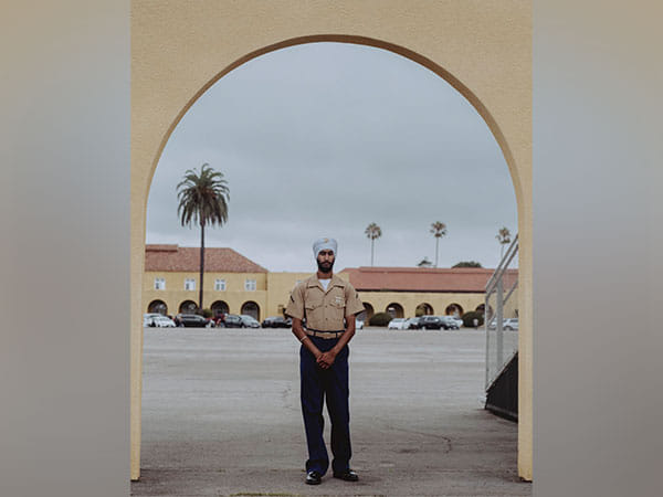 Sikh Marine completes basic training after challenging grooming rules