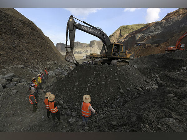 At least 32 dead after landslide at Myanmar jade mine