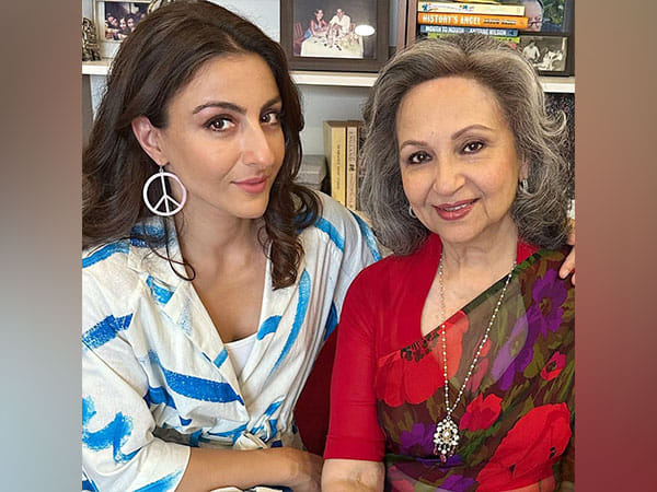  Soha Ali Khan’s picture with evergreen beauty Sharmila Tagore leaves fans in awe