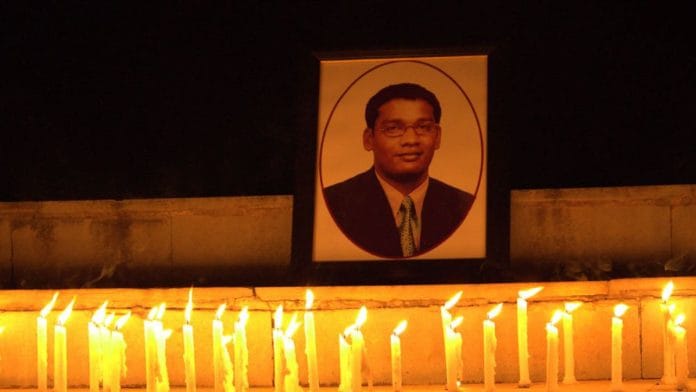 A candlelight vigil for Majunath in IIM-Lucknow | iiml.ac.in