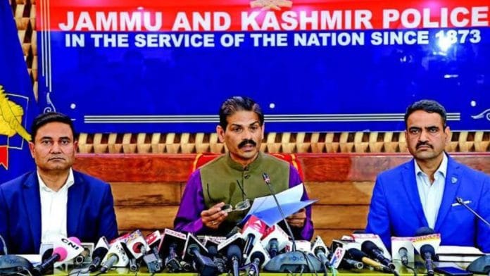 Special DG RR Swain (centre) | Photo courtesy: Jammu and Kashmir Police