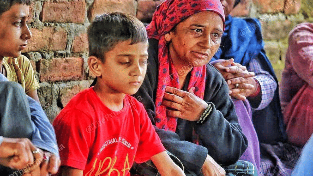 Kantha Devi with family | Praveen Jain | ThePrint