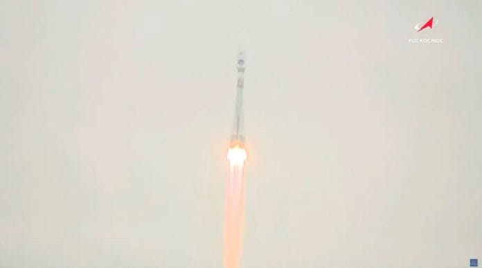 A Soyuz-2.1b rocket booster with a Fregat upper stage and the lunar landing spacecraft Luna-25 blasts off from a launchpad at the Vostochny Cosmodrome in the far eastern Amur region, Russia, in this still image from video taken August 11, 2023 | Reuters